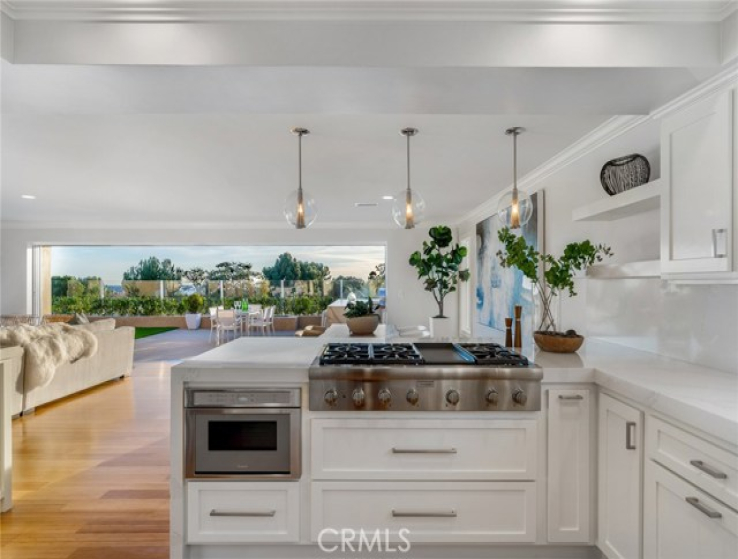 4 Bed Home for Sale in Corona del Mar, California