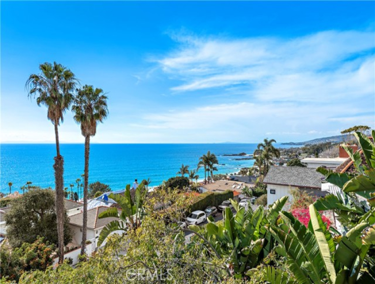 4 Bed Home for Sale in Laguna Beach, California