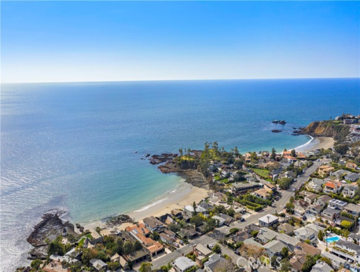 3 Bed Home for Sale in Laguna Beach, California