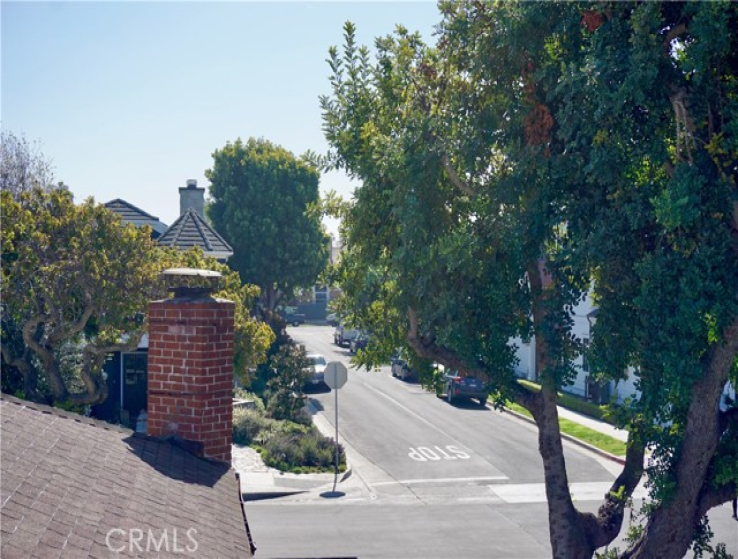 2 Bed Home to Rent in Corona del Mar, California