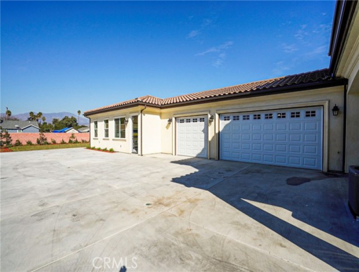 6 Bed Home for Sale in El Monte, California