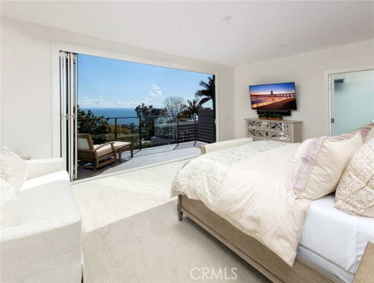 3 Bed Home for Sale in Laguna Beach, California