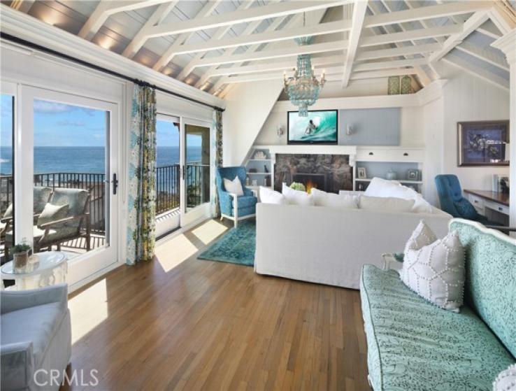 2 Bed Home for Sale in Laguna Beach, California