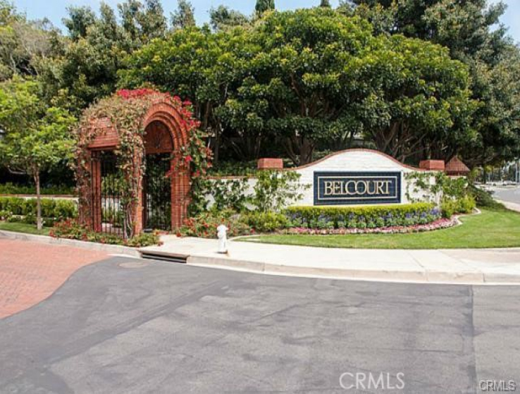 3 Bed Home for Sale in Newport Beach, California