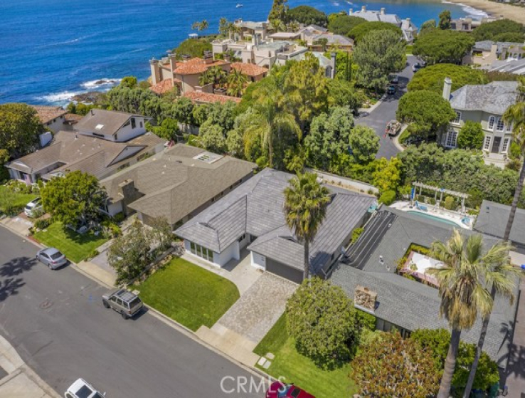 3 Bed Home for Sale in Laguna Beach, California