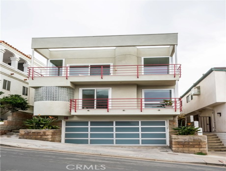 2 Bed Home for Sale in Manhattan Beach, California