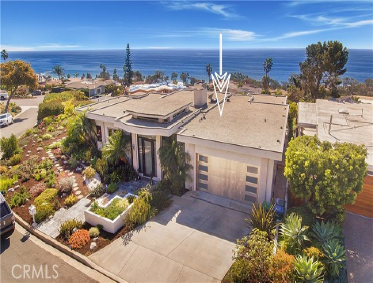 3 Bed Home for Sale in Laguna Beach, California