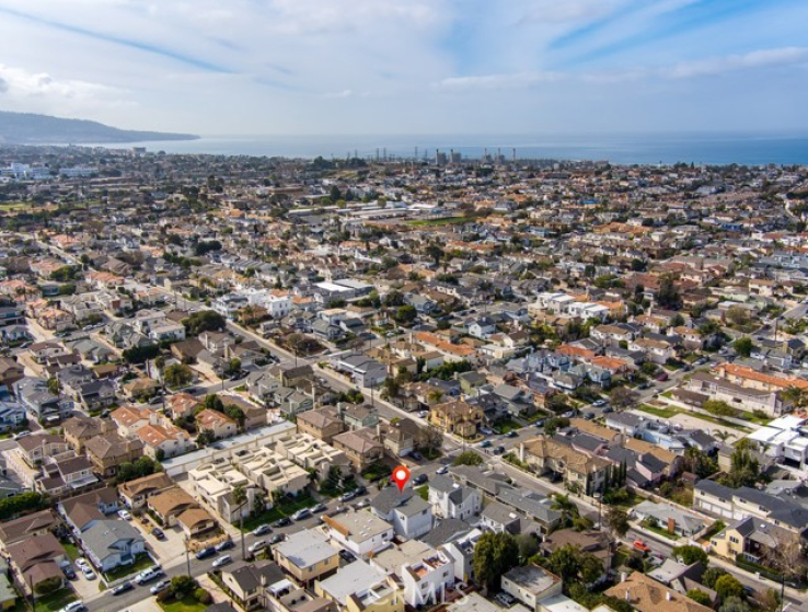  Income Home for Sale in Redondo Beach, California