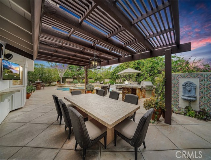 5 Bed Home for Sale in Corona del Mar, California