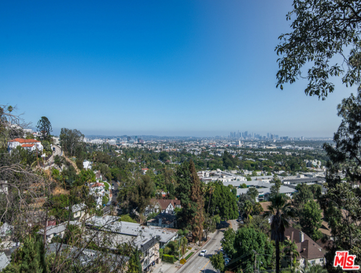 3 Bed Home for Sale in Los Angeles, California