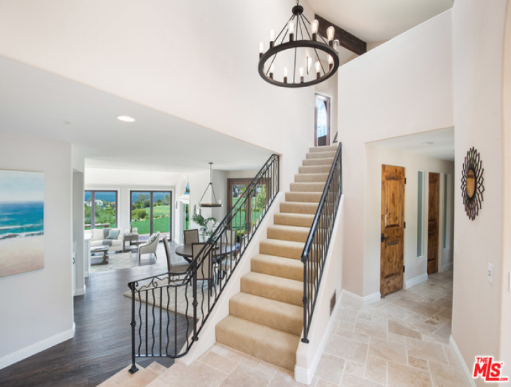 5 Bed Home for Sale in Malibu, California