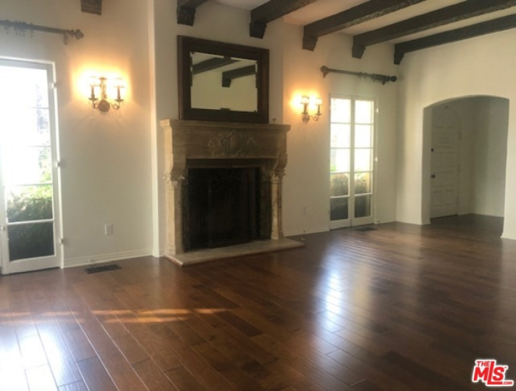 4 Bed Home to Rent in Pasadena, California