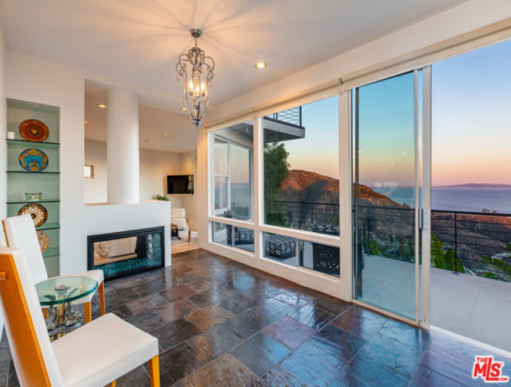 5 Bed Home for Sale in Malibu, California