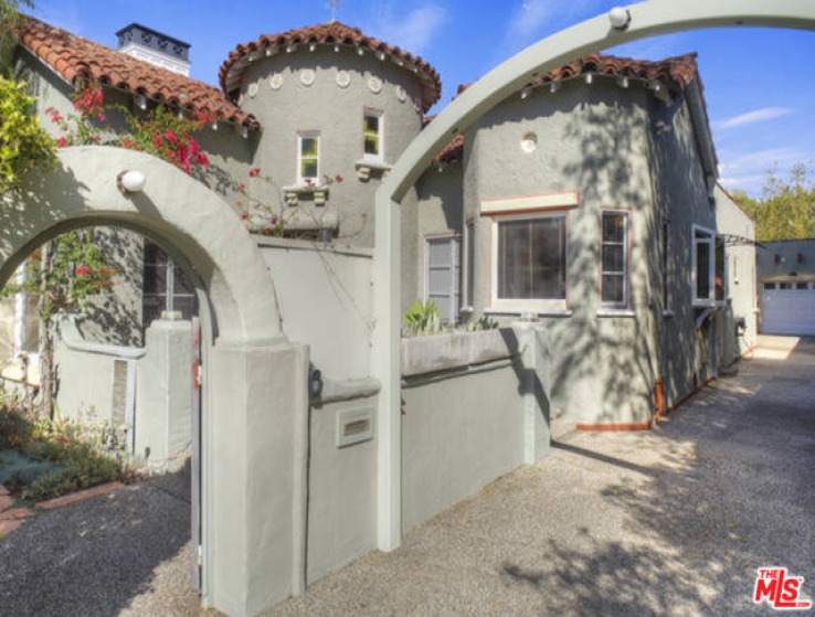 4 Bed Home for Sale in Los Angeles, California