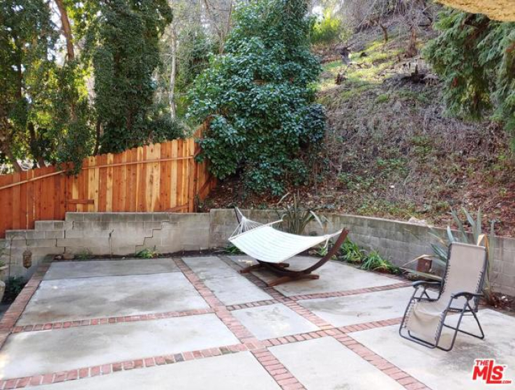 2 Bed Home for Sale in Los Angeles, California