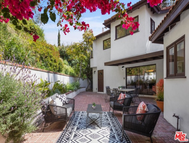 3 Bed Home for Sale in Los Angeles, California