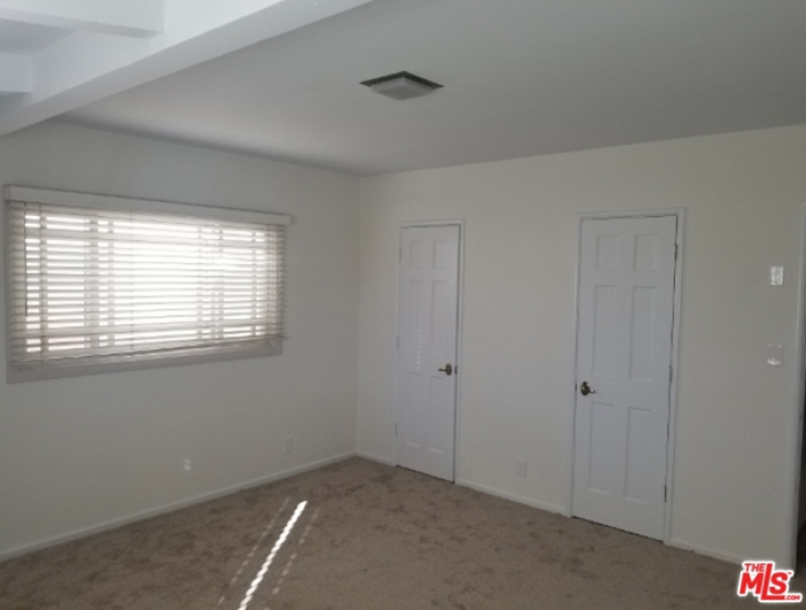 3 Bed Home to Rent in Los Angeles, California