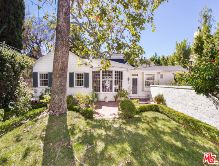 3 Bed Home for Sale in Beverly Hills, California