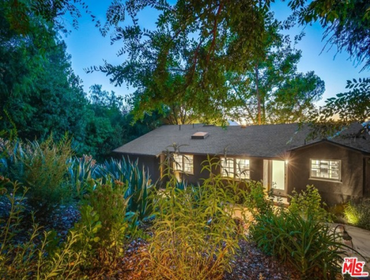 4 Bed Home for Sale in Topanga, California