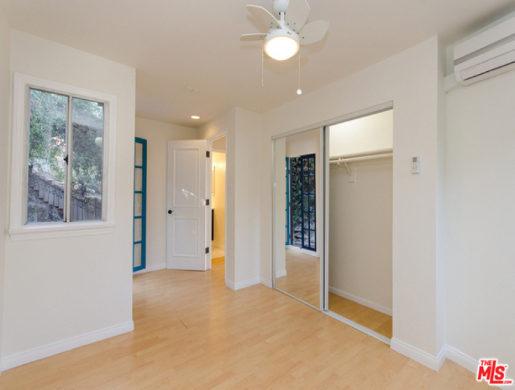 2 Bed Home to Rent in Silver Lake, California