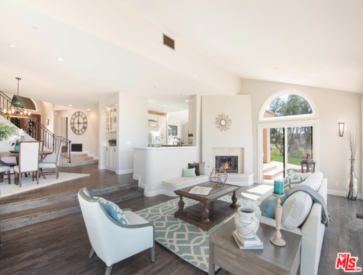 5 Bed Home for Sale in Malibu, California