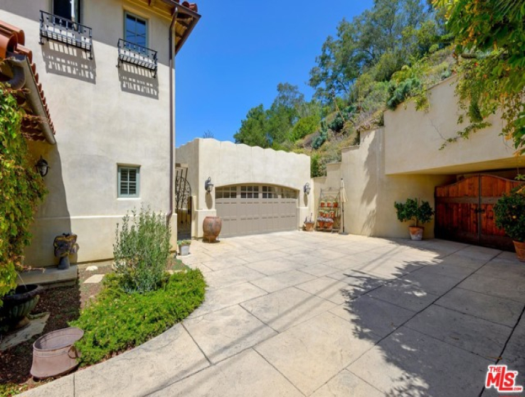 4 Bed Home for Sale in Santa Barbara, California