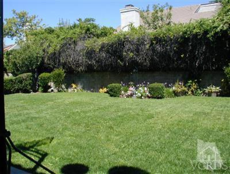 4 Bed Home to Rent in Agoura Hills, California