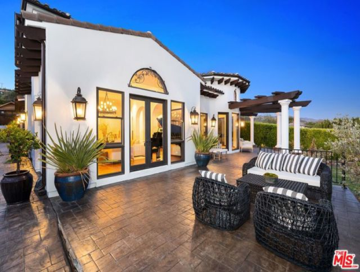 4 Bed Home for Sale in Malibu, California