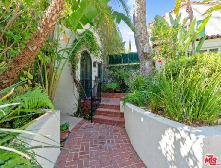 3 Bed Home for Sale in Los Angeles, California