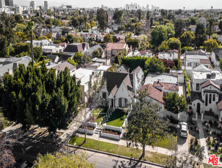 3 Bed Home for Sale in Los Angeles, California