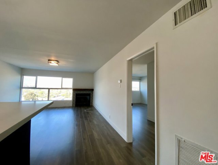 1 Bed Home to Rent in Los Angeles, California