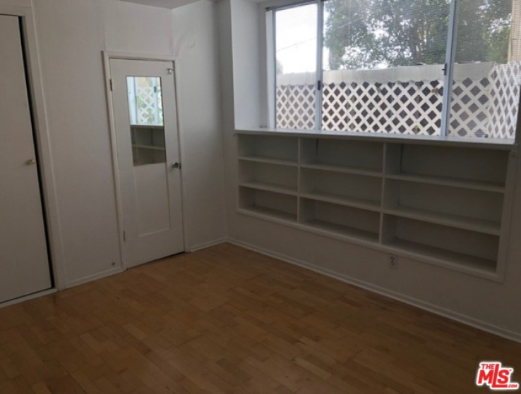 2 Bed Home to Rent in Los Angeles, California