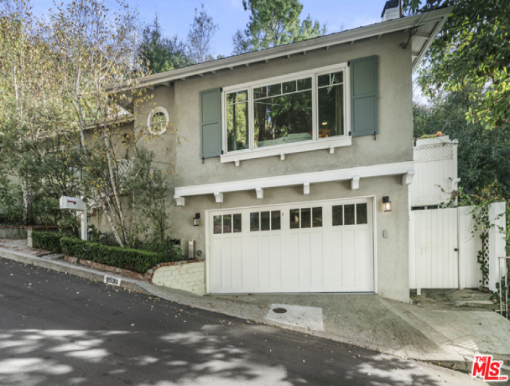 2 Bed Home for Sale in Beverly Hills, California