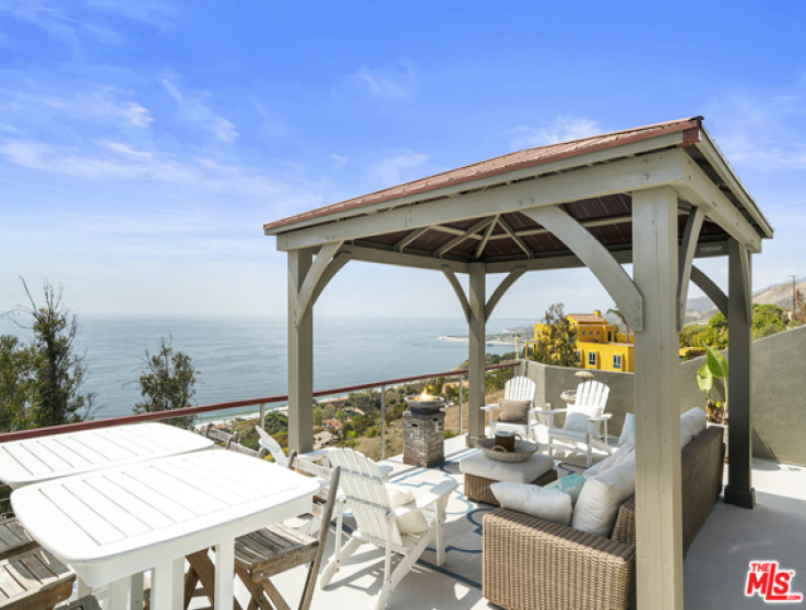 4 Bed Home for Sale in Malibu, California