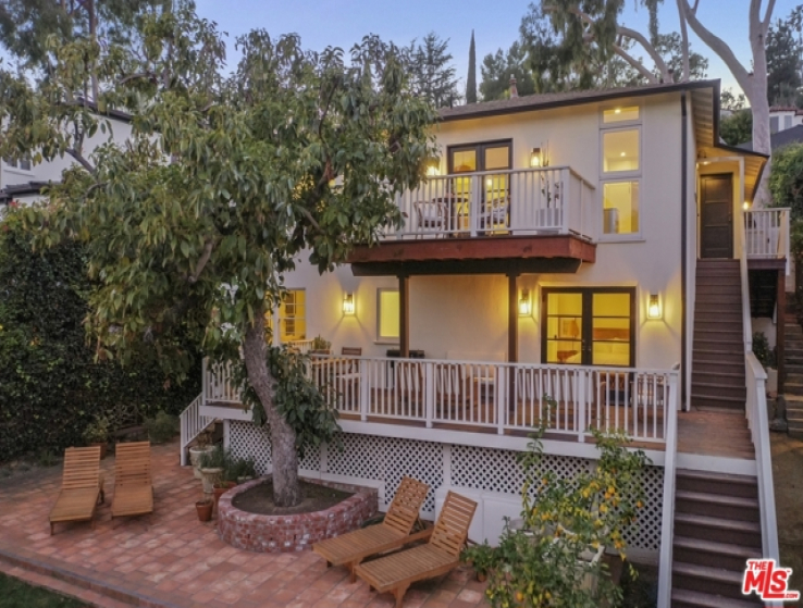 3 Bed Home for Sale in Los Angeles, California