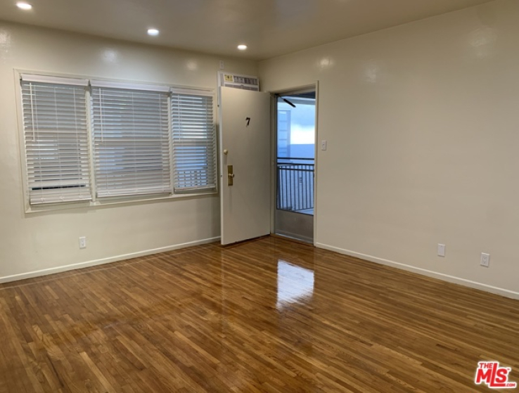 1 Bed Home to Rent in Los Angeles, California