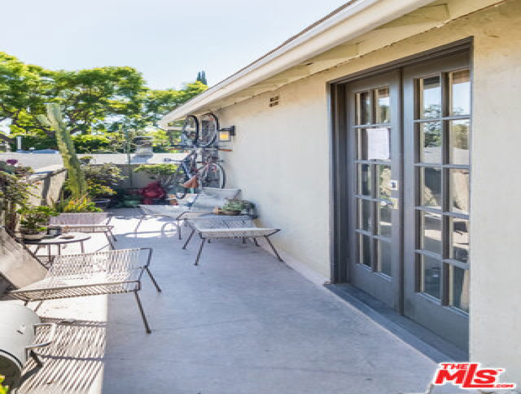  Income Home for Sale in West Hollywood, California