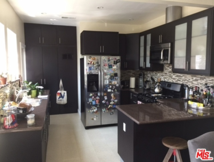 2 Bed Home to Rent in Los Angeles, California