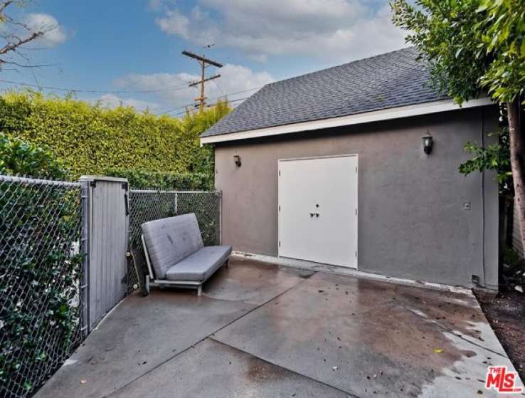 3 Bed Home for Sale in Los Angeles, California