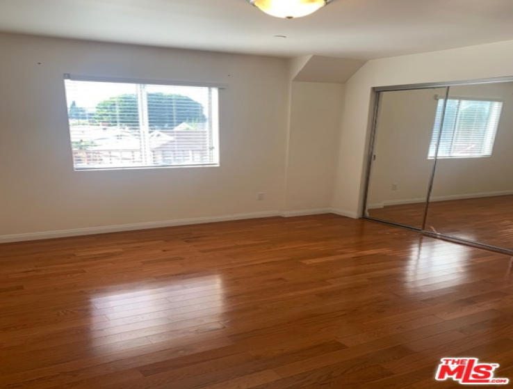 2 Bed Home to Rent in Culver City, California