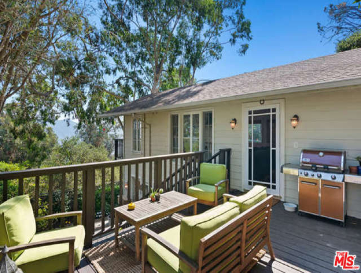 2 Bed Home for Sale in Topanga, California