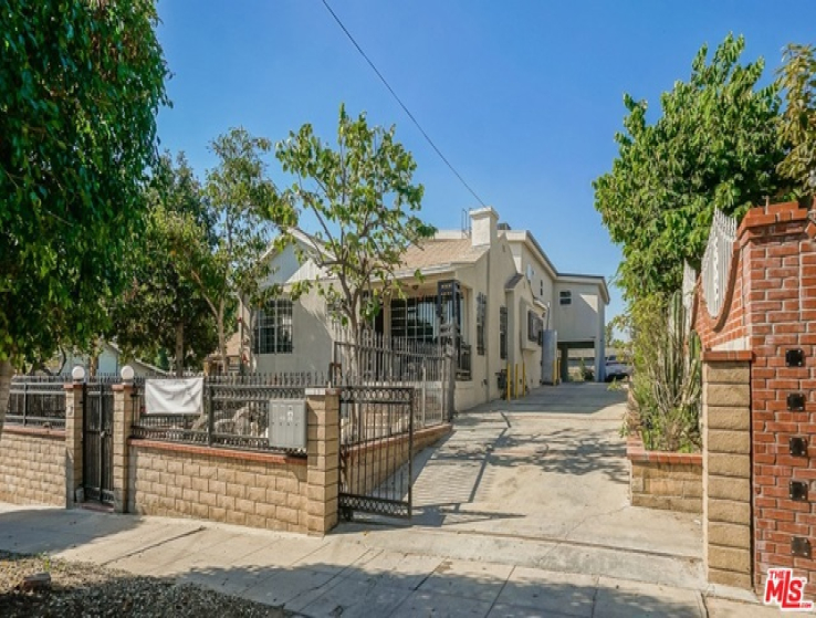  Income Home for Sale in Los Angeles, California