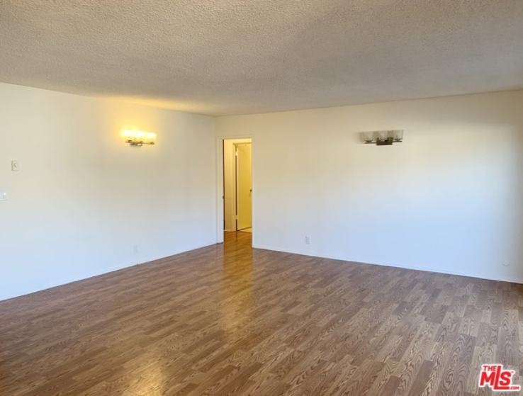 2 Bed Home to Rent in Los Angeles, California