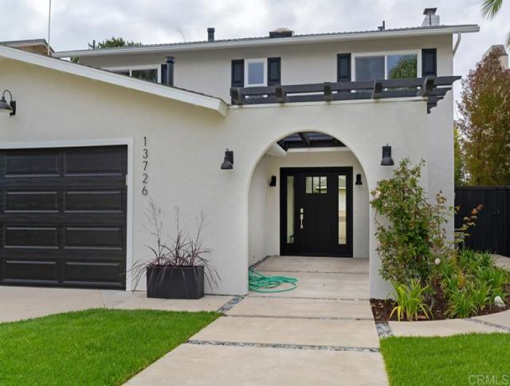 3 Bed Home for Sale in Del Mar, California