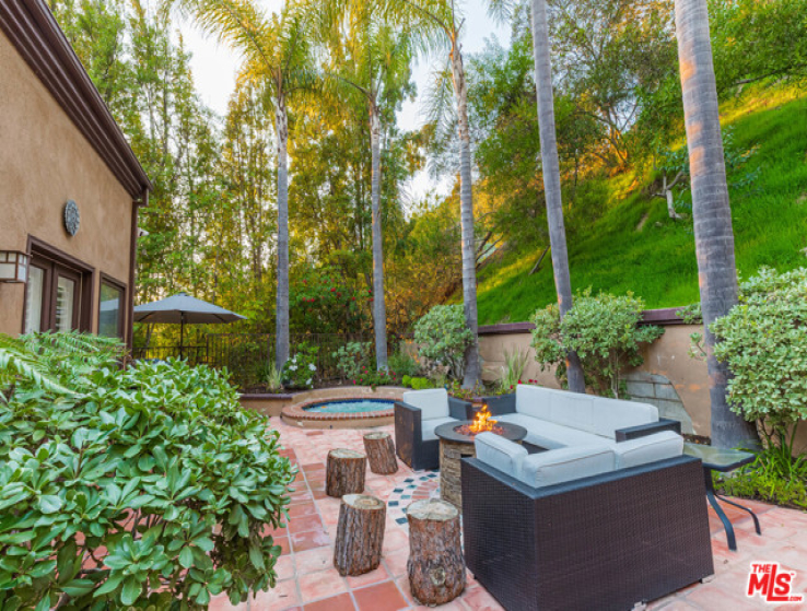 2 Bed Home for Sale in Beverly Hills, California