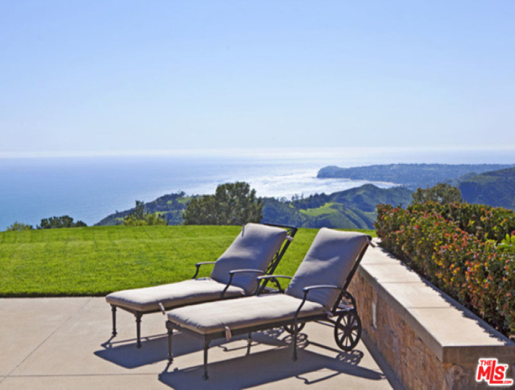 5 Bed Home for Sale in Malibu, California