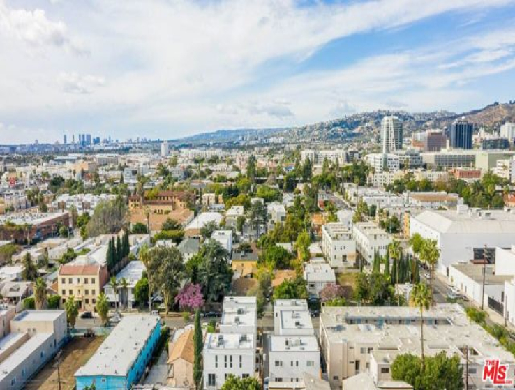  Income Home for Sale in Los Angeles, California