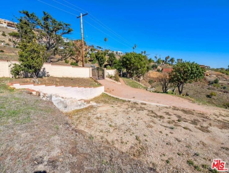  Land for Sale in Malibu, California