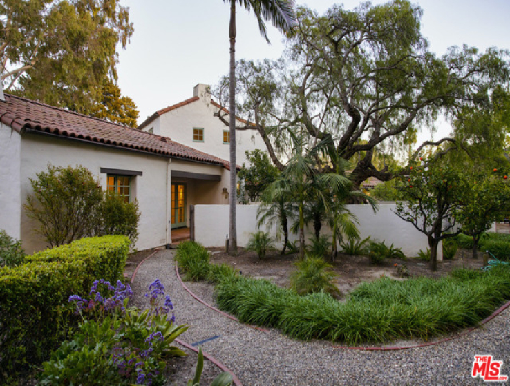 5 Bed Home for Sale in Santa Barbara, California