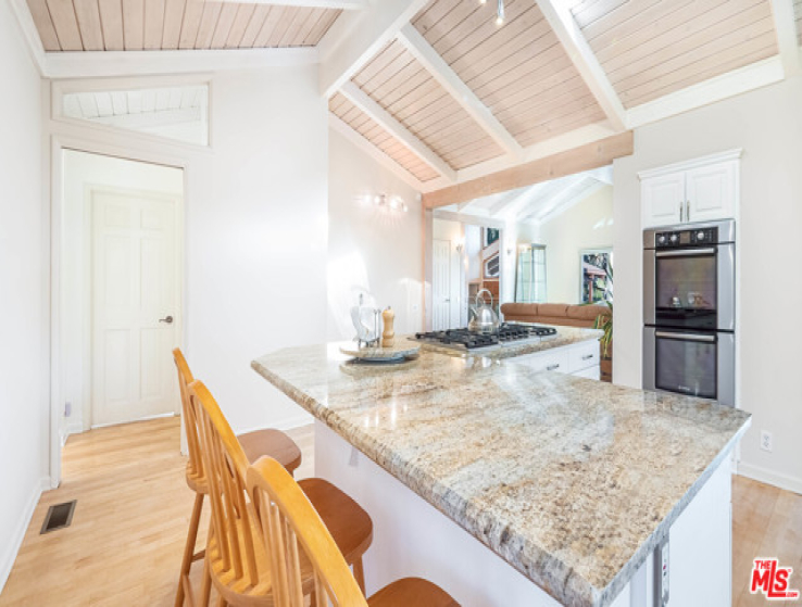 4 Bed Home for Sale in Topanga, California